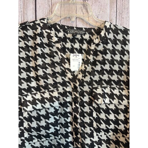Almost NWT Famous Stunning Black & White Sheer Slipover Top Blouse Size XL - Picture 4 of 10